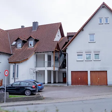 Modern - Gemuetlich - 2 Maisonette Apartment *