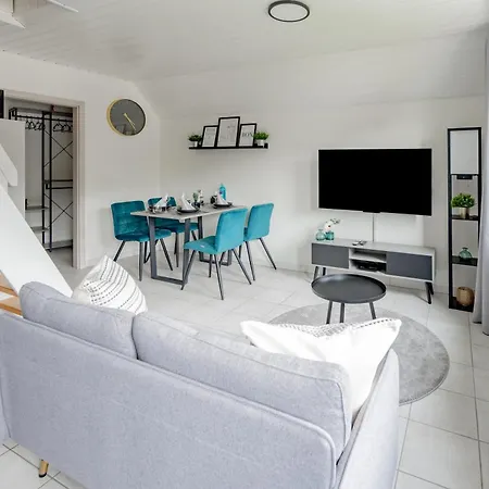 Apartment Modern - Gemuetlich - 2 Maisonette Altheim (Biberach)