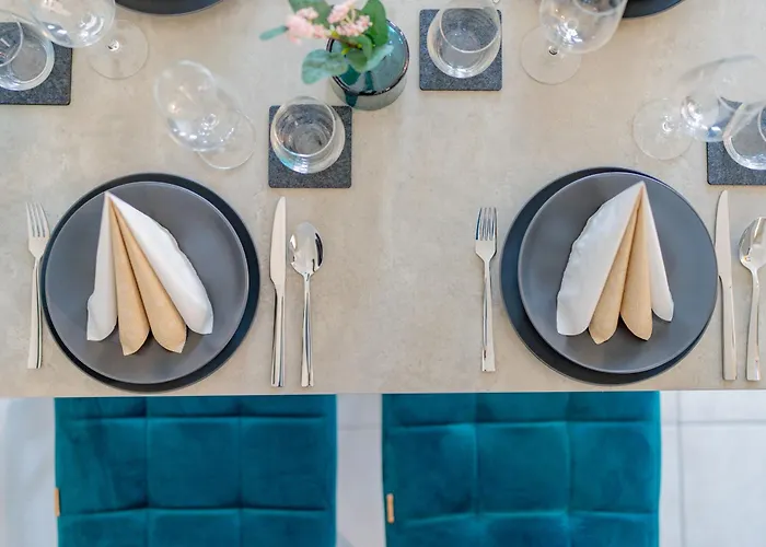 Modern - Gemütlich - 2 Maisonette * Altheim (Freudenstadt)